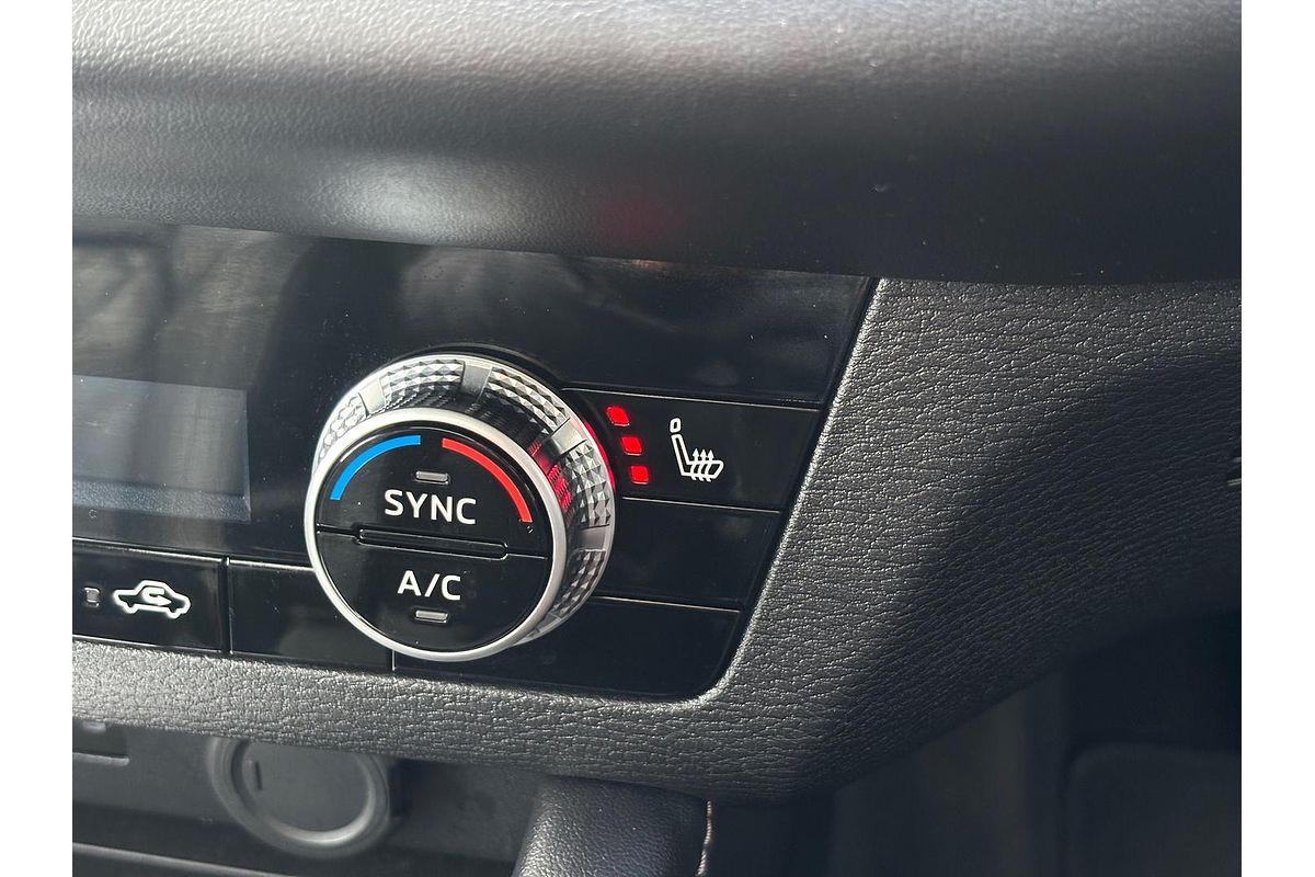 2022 Mitsubishi Outlander Exceed ZM