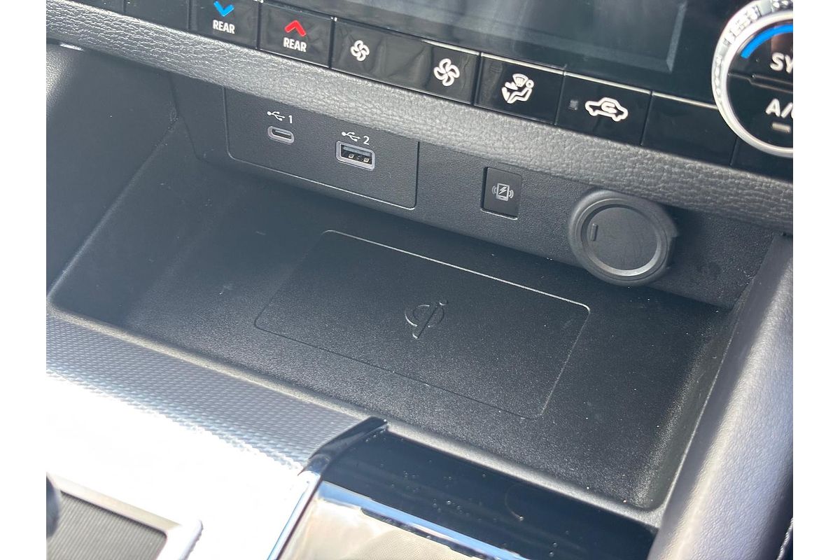 2022 Mitsubishi Outlander Exceed ZM
