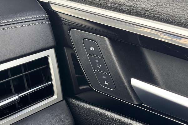 2022 Mitsubishi Outlander Exceed ZM
