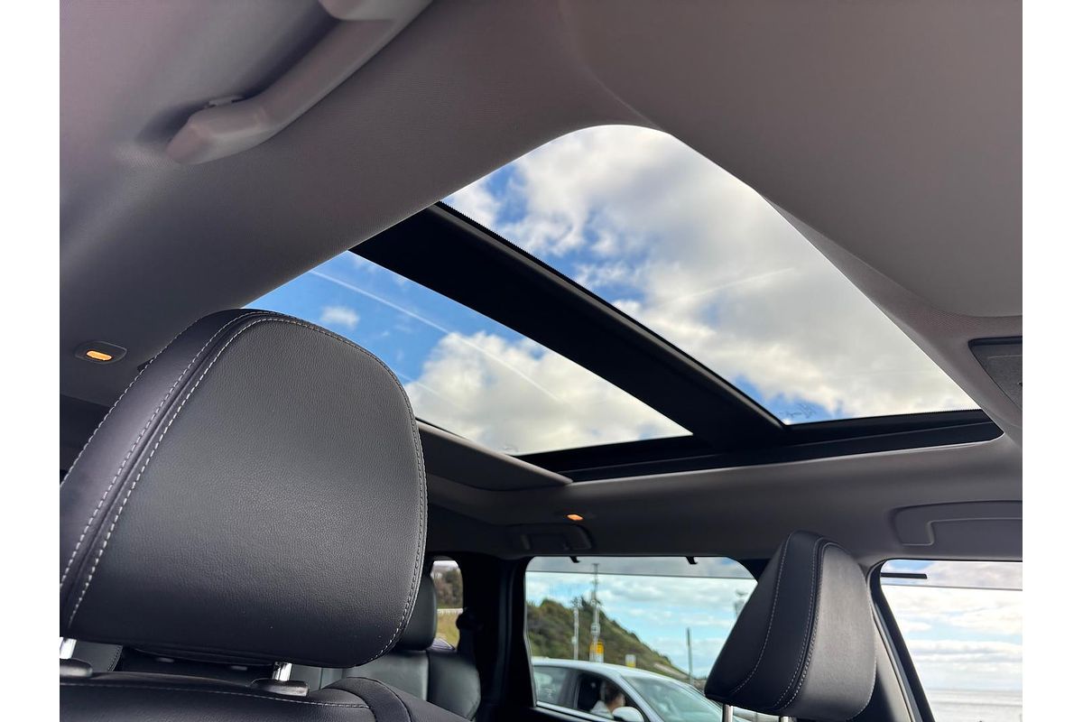 2022 Mitsubishi Outlander Exceed ZM