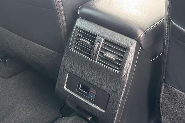 2022 Mitsubishi Outlander Exceed ZM