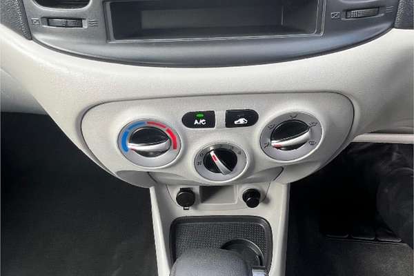 2009 Hyundai Accent S MC