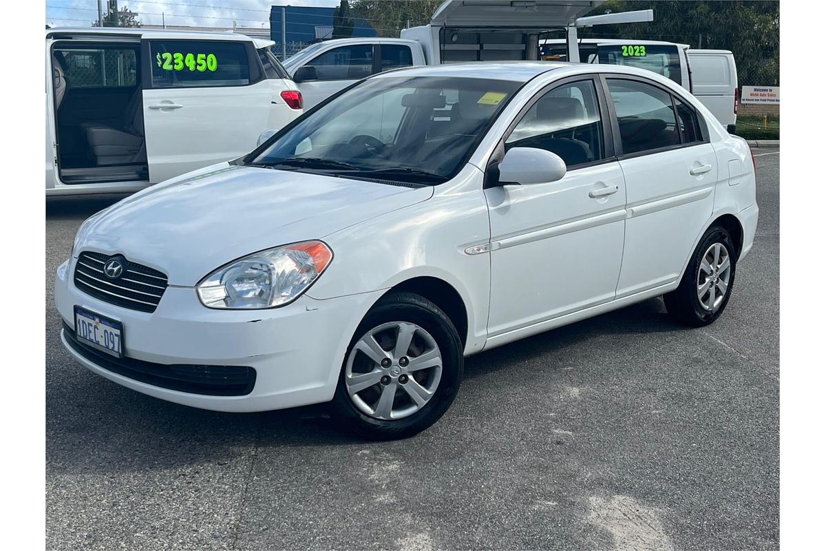 2009 Hyundai Accent S MC