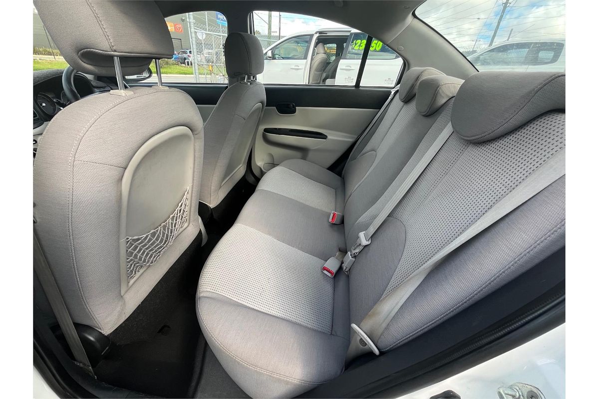 2009 Hyundai Accent S MC