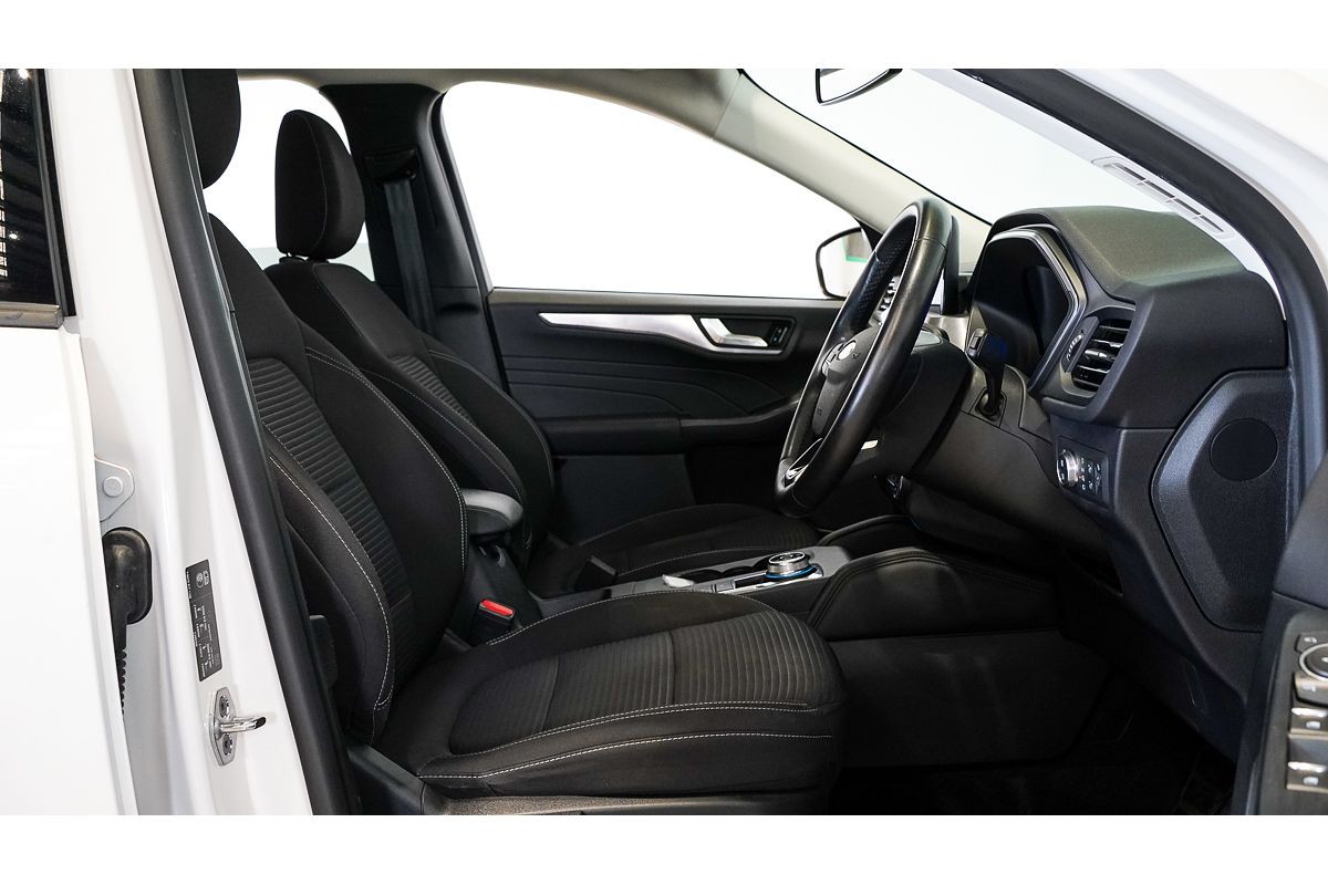 2022 Ford Escape ZH