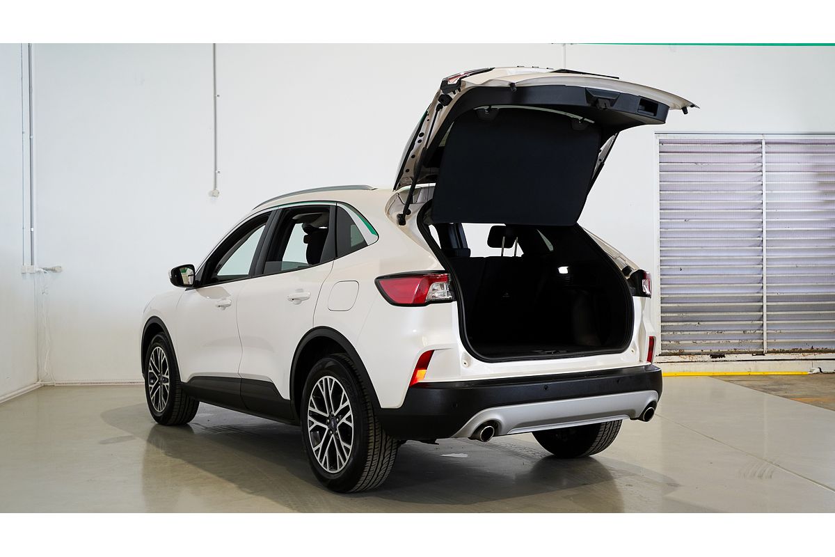 2022 Ford Escape ZH