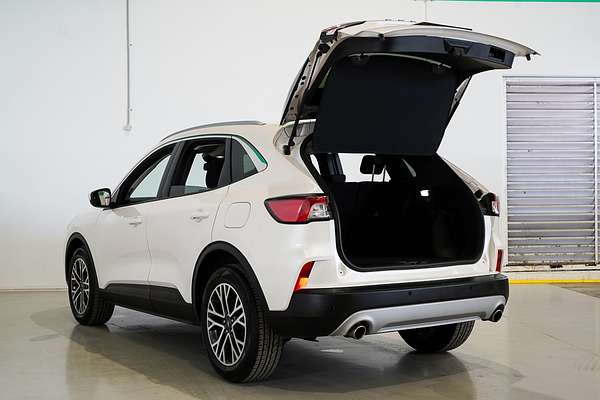 2022 Ford Escape ZH