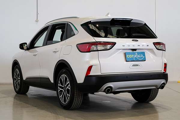 2022 Ford Escape ZH