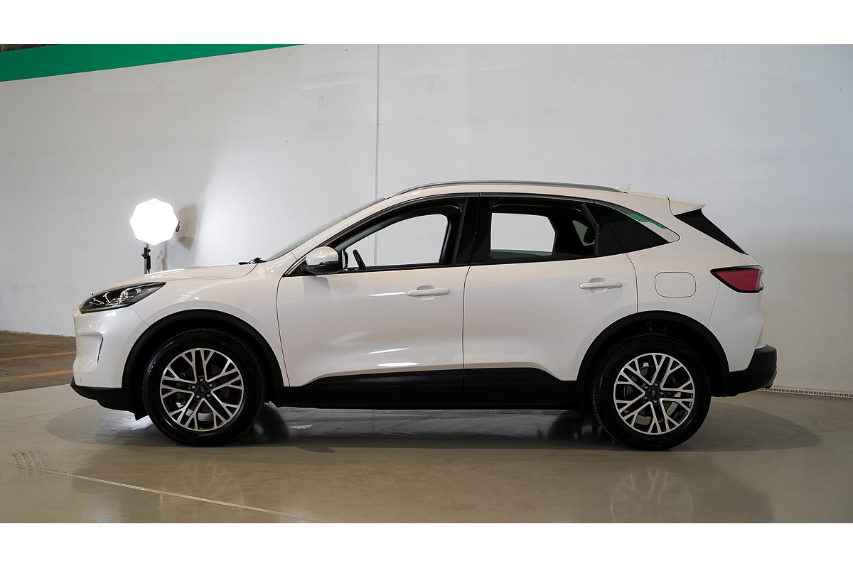 2022 Ford Escape ZH