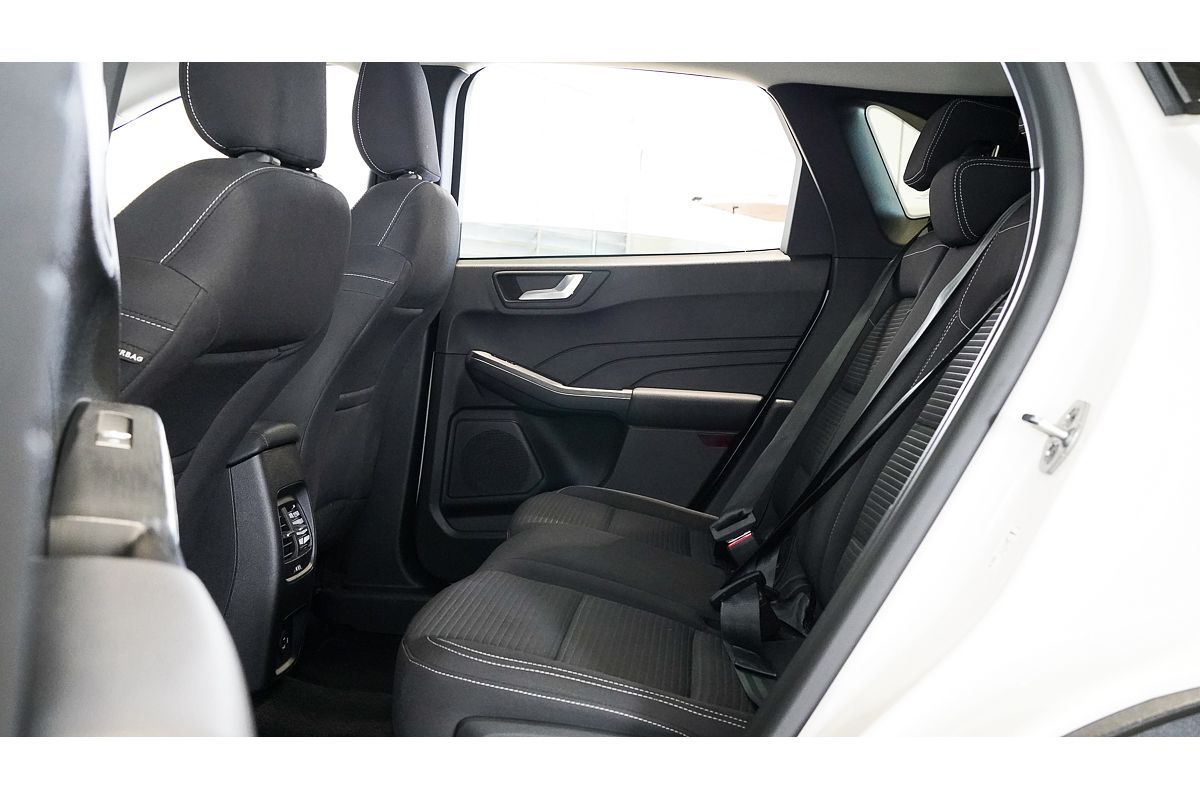 2022 Ford Escape ZH
