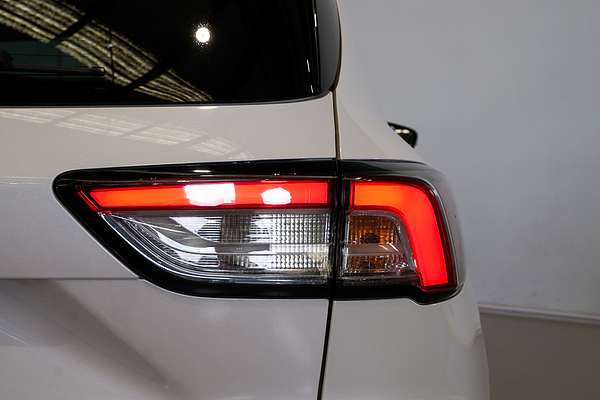 2022 Ford Escape ZH