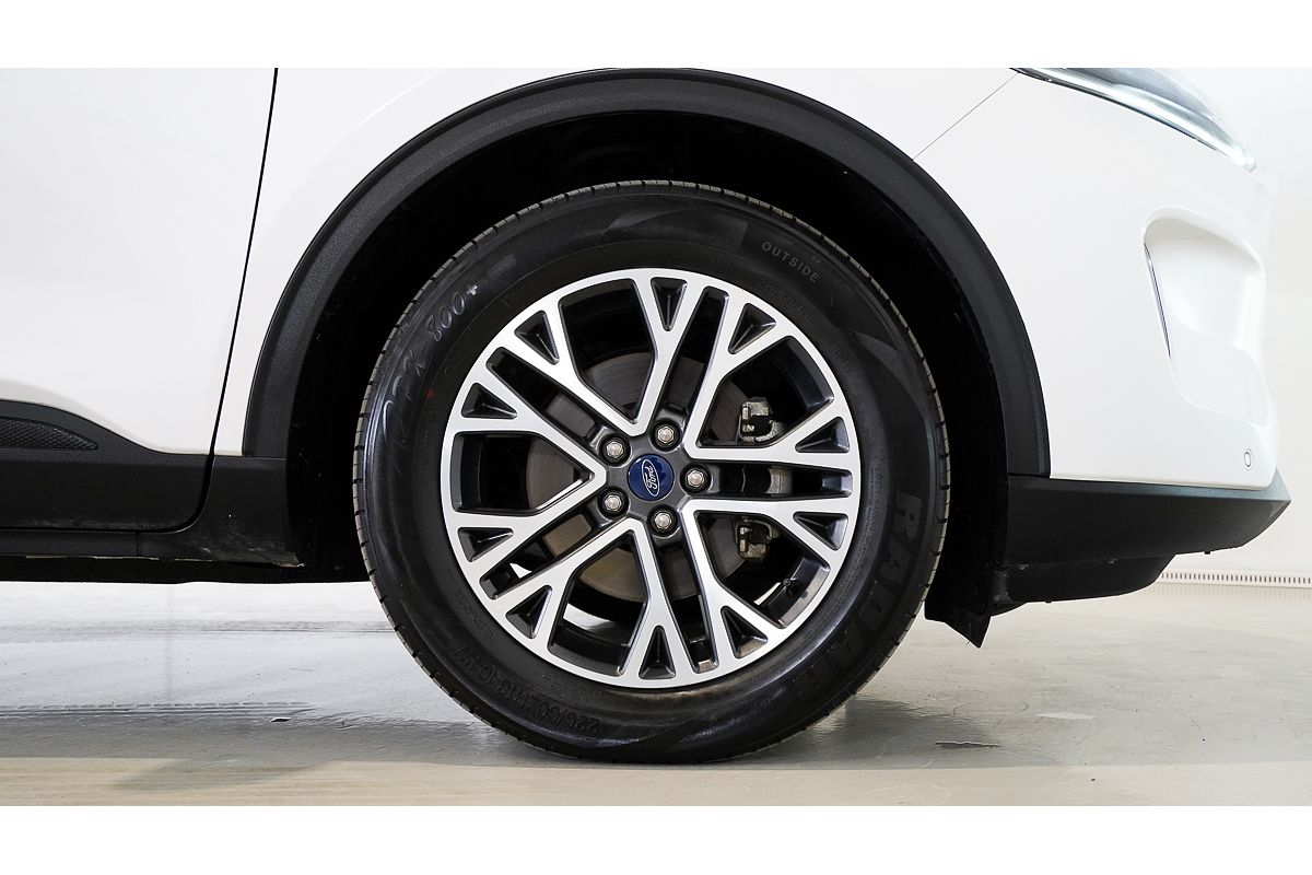2022 Ford Escape ZH