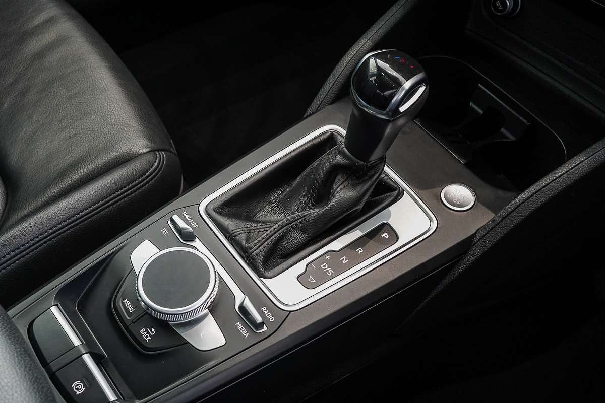 2021 Audi Q2 40 TFSI S line GA