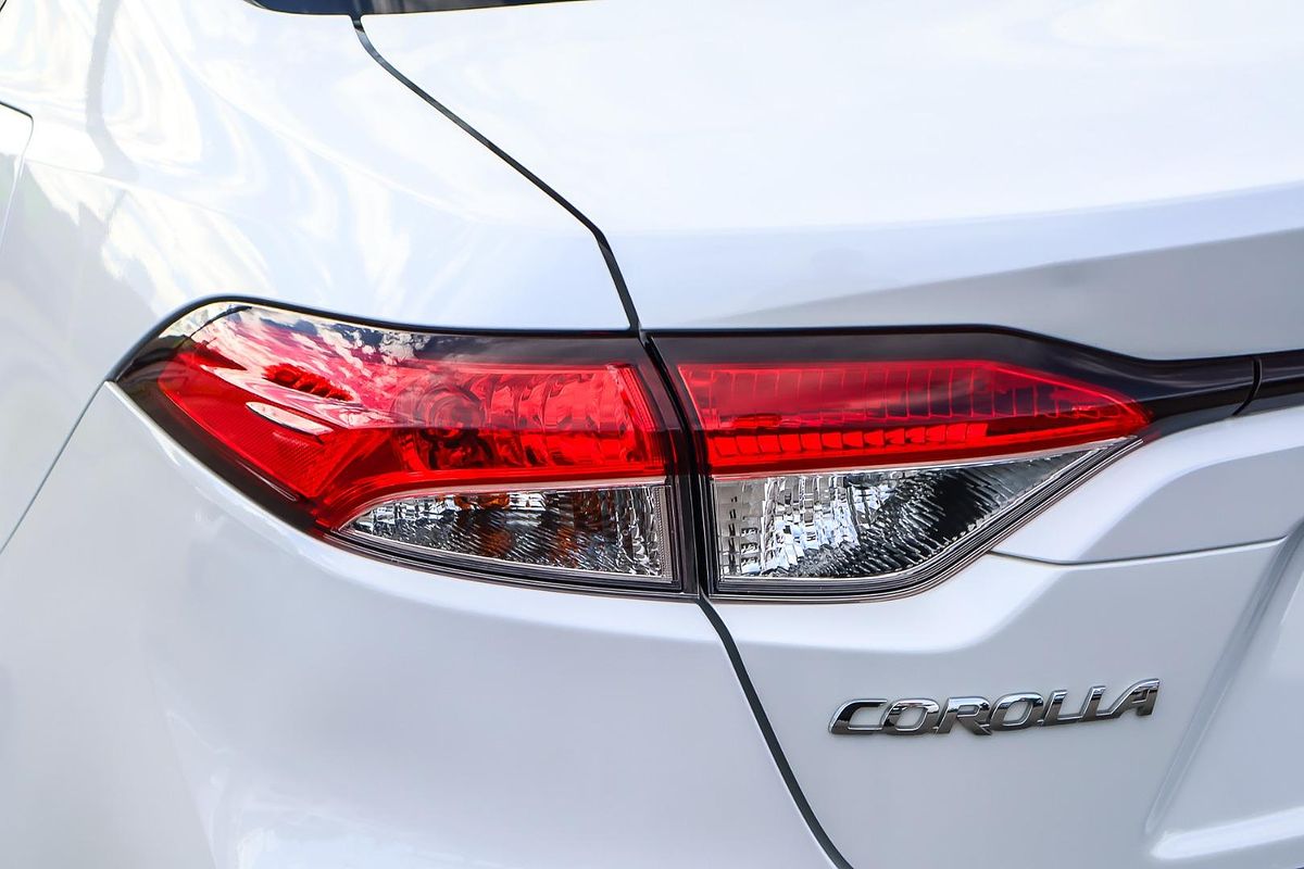 2021 Toyota Corolla SX MZEA12R