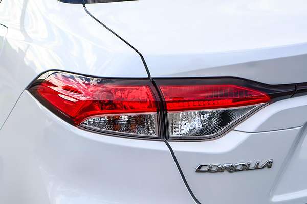 2021 Toyota Corolla SX MZEA12R