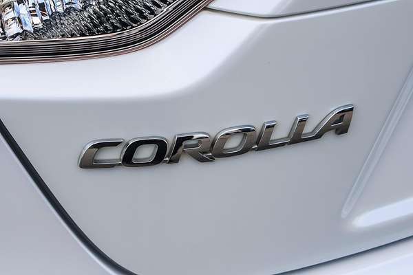2021 Toyota Corolla SX MZEA12R