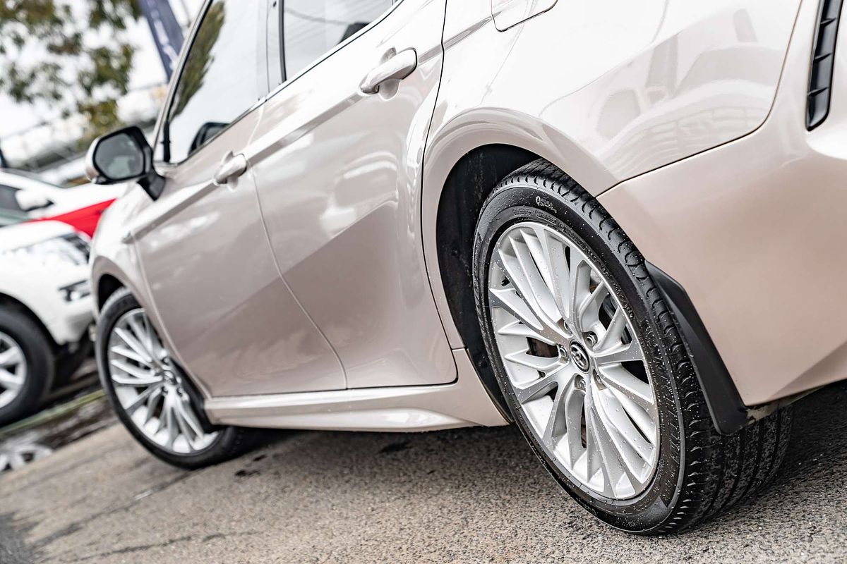 2018 Toyota Camry SL AXVH71R