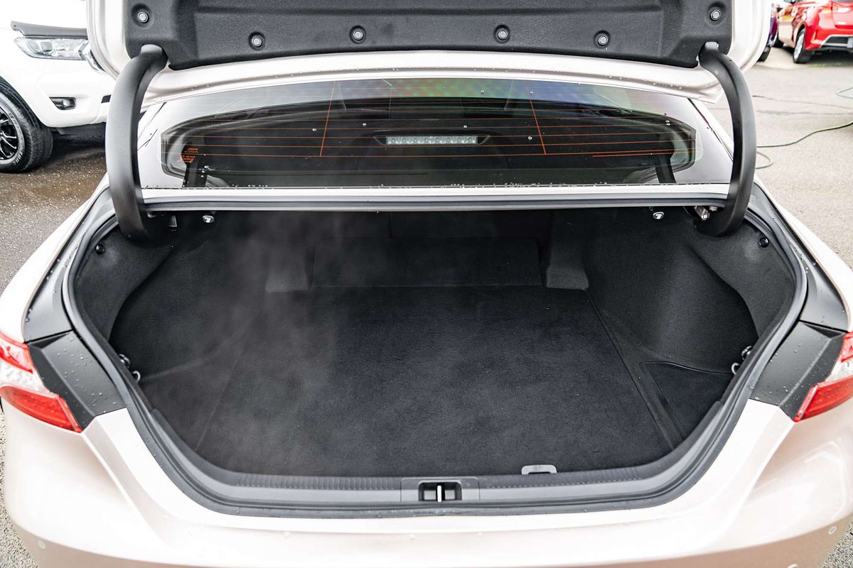 2018 Toyota Camry SL AXVH71R