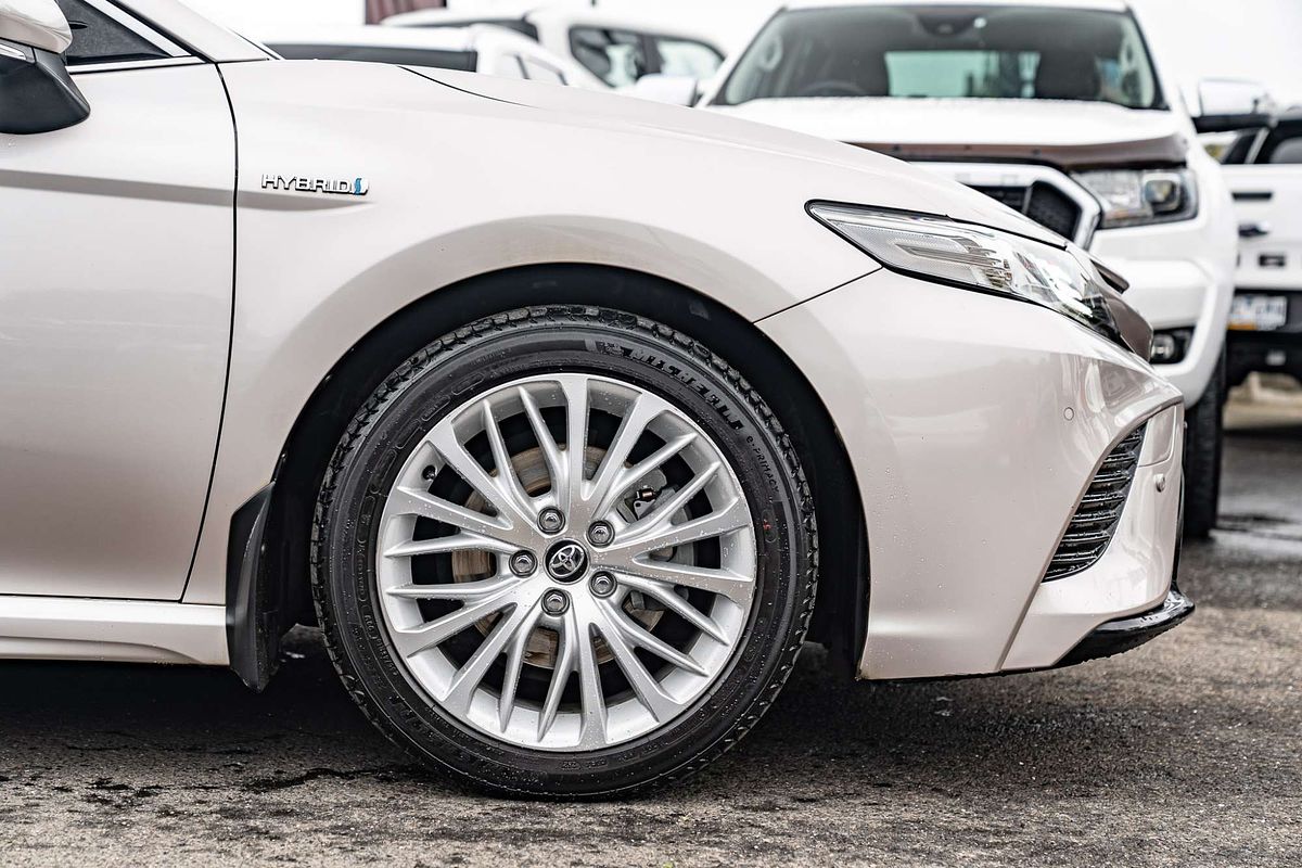 2018 Toyota Camry SL AXVH71R