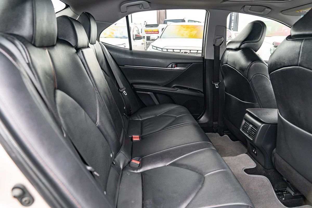 2018 Toyota Camry SL AXVH71R