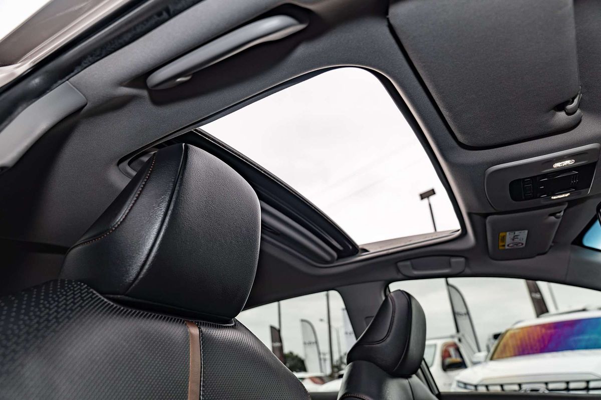 2018 Toyota Camry SL AXVH71R