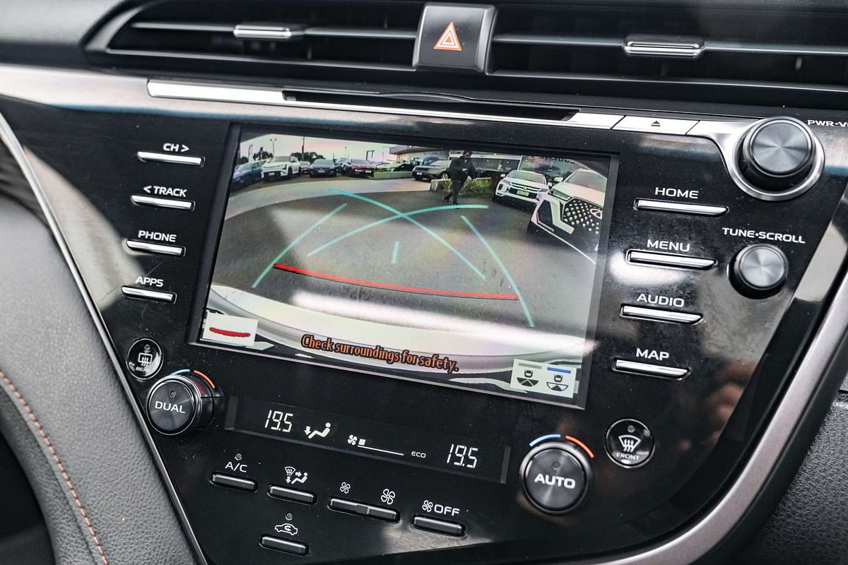 2018 Toyota Camry SL AXVH71R