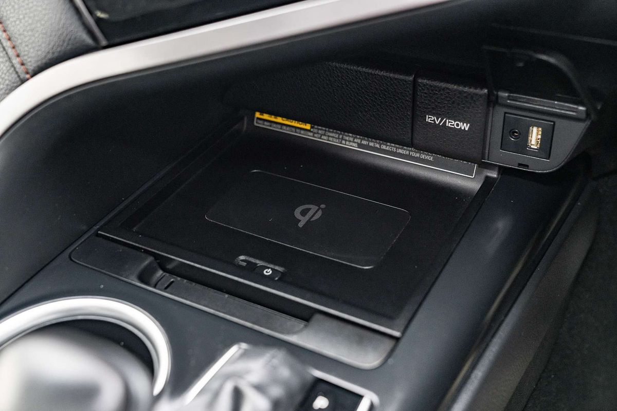 2018 Toyota Camry SL AXVH71R