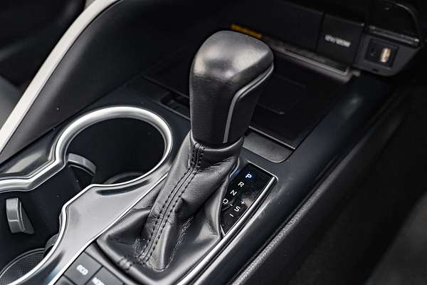 2018 Toyota Camry SL AXVH71R