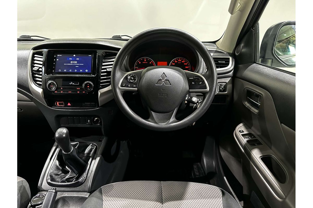 2017 Mitsubishi Triton GLX+ MQ 4X4