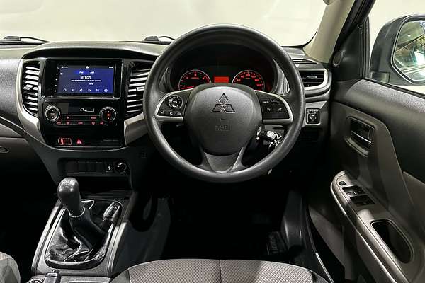 2017 Mitsubishi Triton GLX+ MQ 4X4