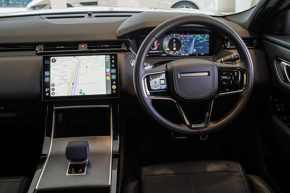 2024 Land Rover Range Rover Velar PHEV P400e Dynamic HSE L560