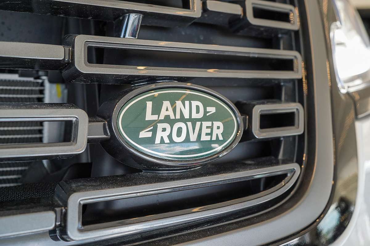 2024 Land Rover Range Rover Velar PHEV P400e Dynamic HSE L560