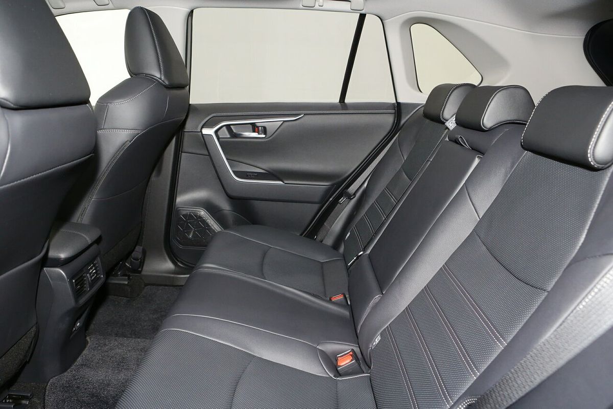 2025 Toyota RAV4 Cruiser AXAH54R