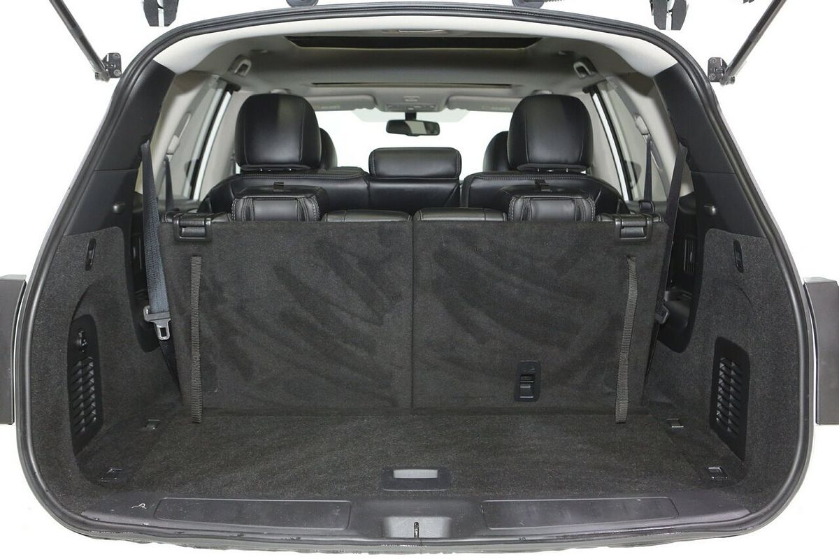 2019 Nissan Pathfinder ST-L R52 Series III
