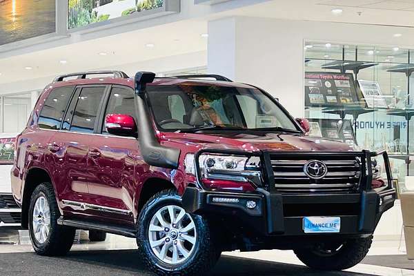 2019 Toyota Landcruiser Sahara VDJ200R