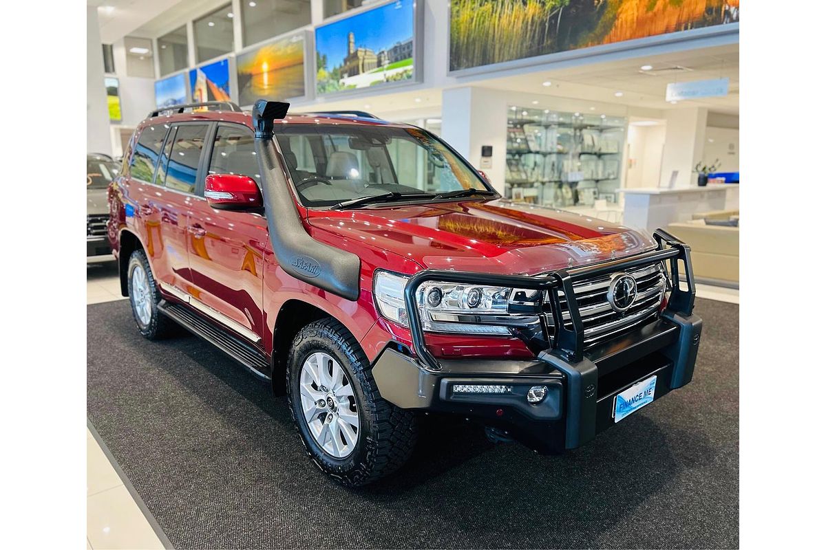 2019 Toyota Landcruiser Sahara VDJ200R