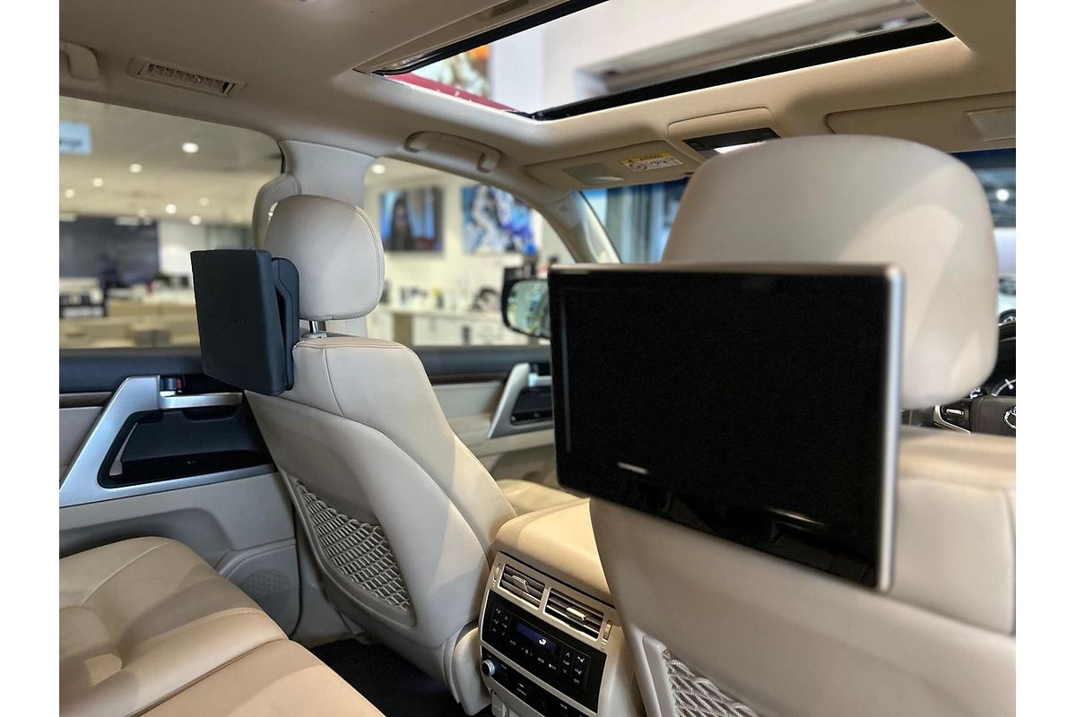 2019 Toyota Landcruiser Sahara VDJ200R