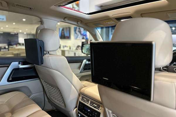2019 Toyota Landcruiser Sahara VDJ200R