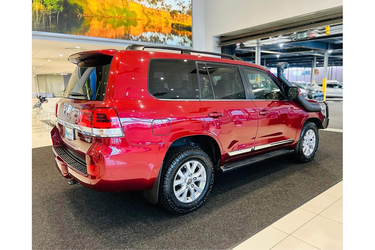 2019 Toyota Landcruiser Sahara VDJ200R