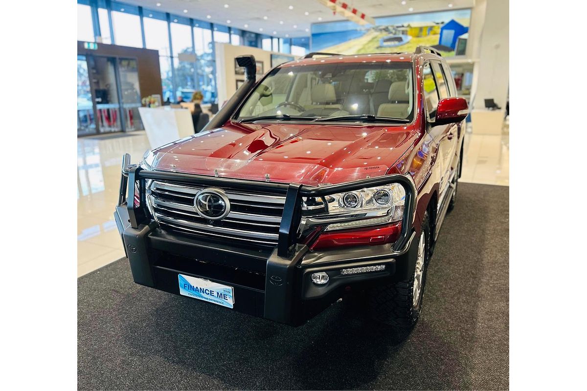 2019 Toyota Landcruiser Sahara VDJ200R