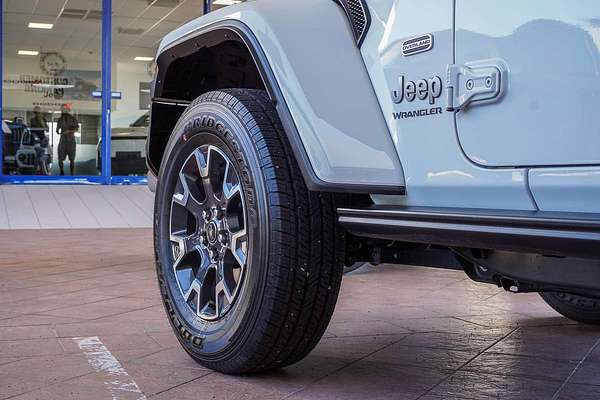 2024 Jeep Wrangler Unlimited Overland JL
