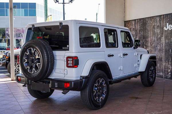 2024 Jeep Wrangler Unlimited Overland JL