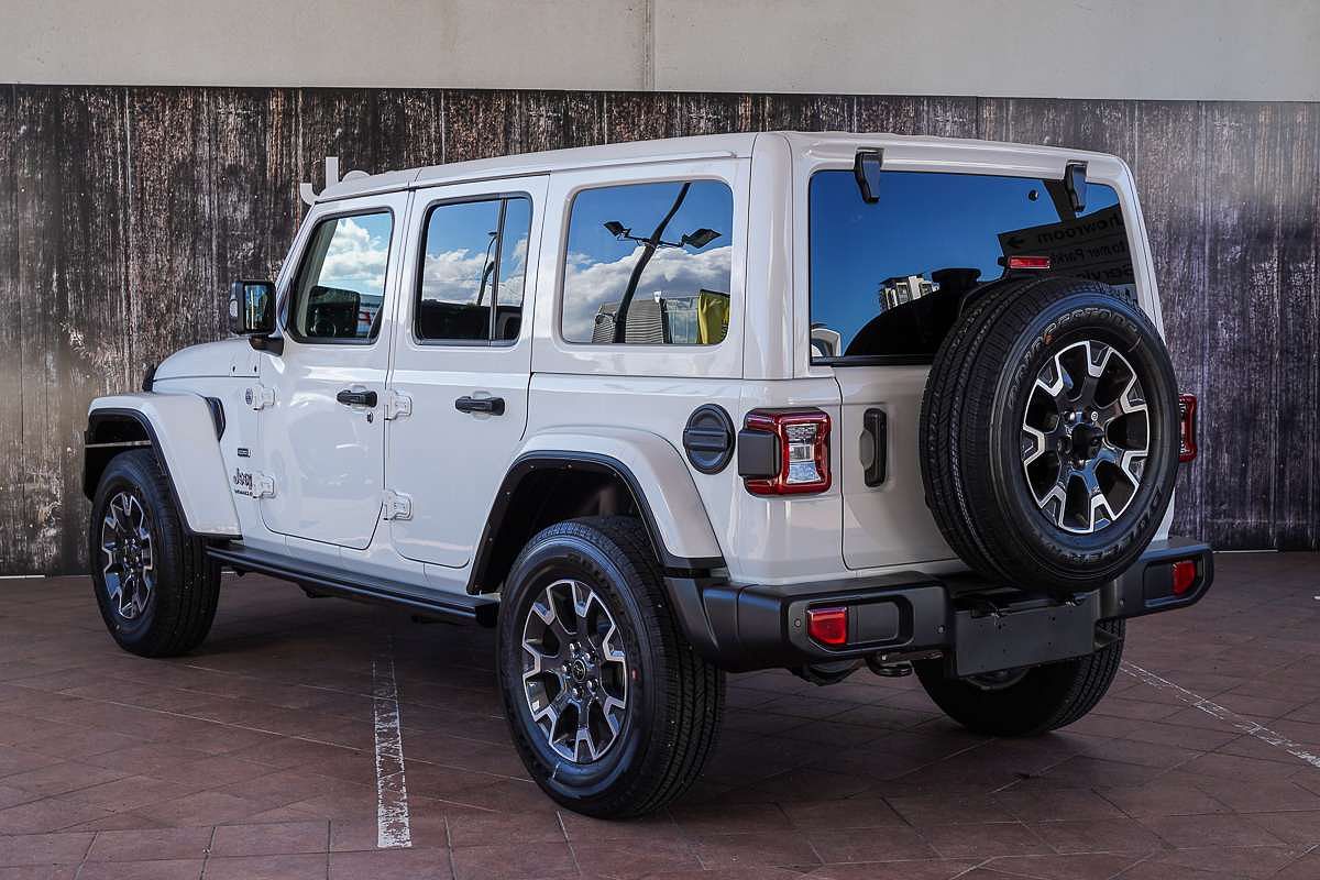 2024 Jeep Wrangler Unlimited Overland JL