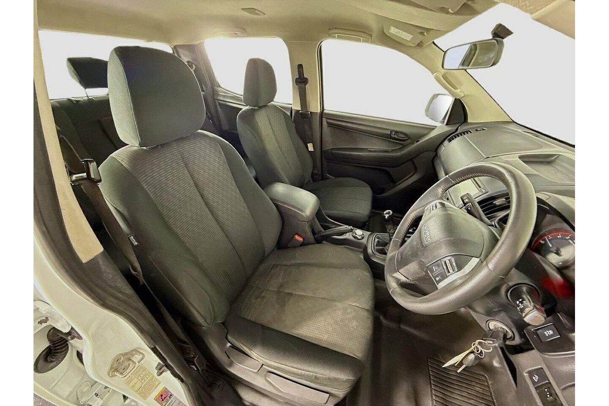2017 Isuzu D-MAX SX 4X4
