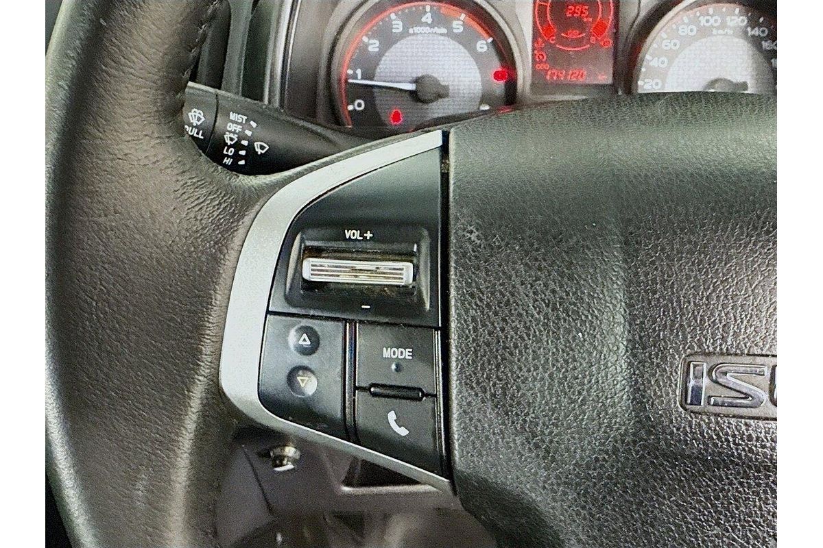 2017 Isuzu D-MAX SX 4X4