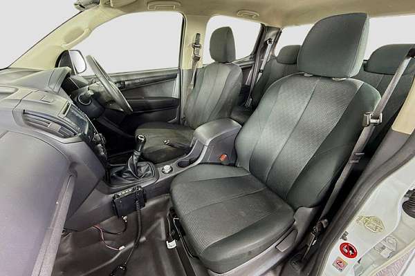 2017 Isuzu D-MAX SX 4X4