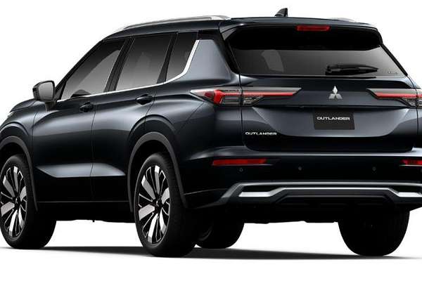 2025 Mitsubishi Outlander Exceed ZM