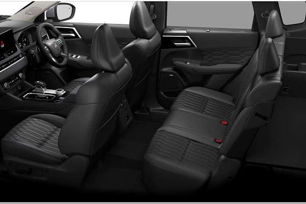 2025 Mitsubishi Outlander Exceed ZM