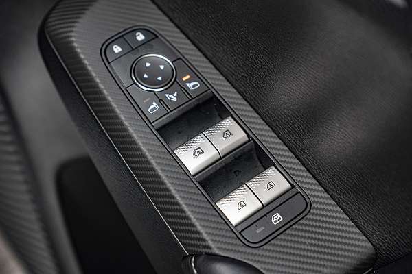 2025 Mitsubishi Outlander Exceed ZM