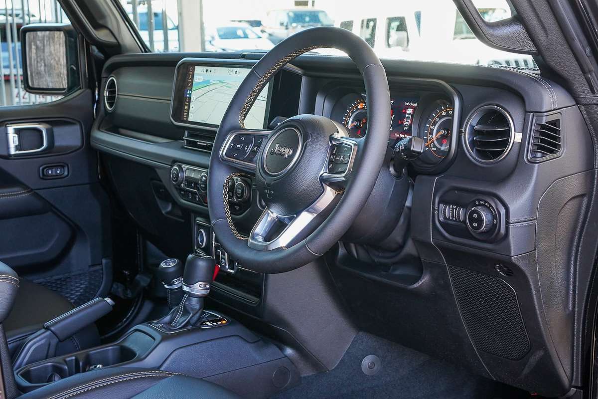 2024 Jeep Wrangler Unlimited Overland JL